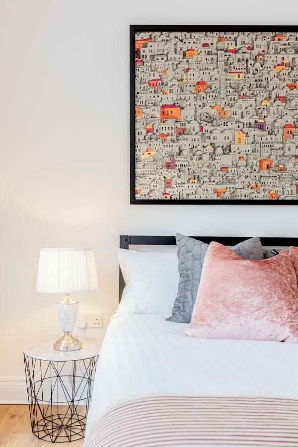 Bright & Spacious 4Beds Home - Kensington High Street-Olympia London Kültér fotó