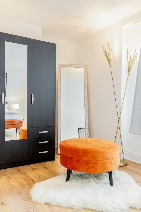 Bright & Spacious 4Beds Home - Kensington High Street-Olympia London Kültér fotó