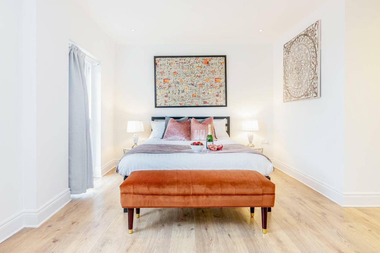 Bright & Spacious 4Beds Home - Kensington High Street-Olympia London Kültér fotó