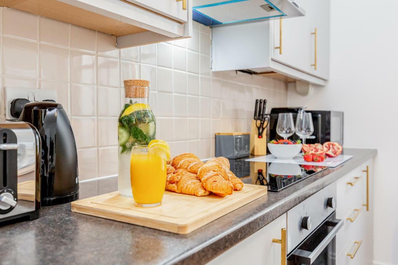Bright & Spacious 4Beds Home - Kensington High Street-Olympia London Kültér fotó