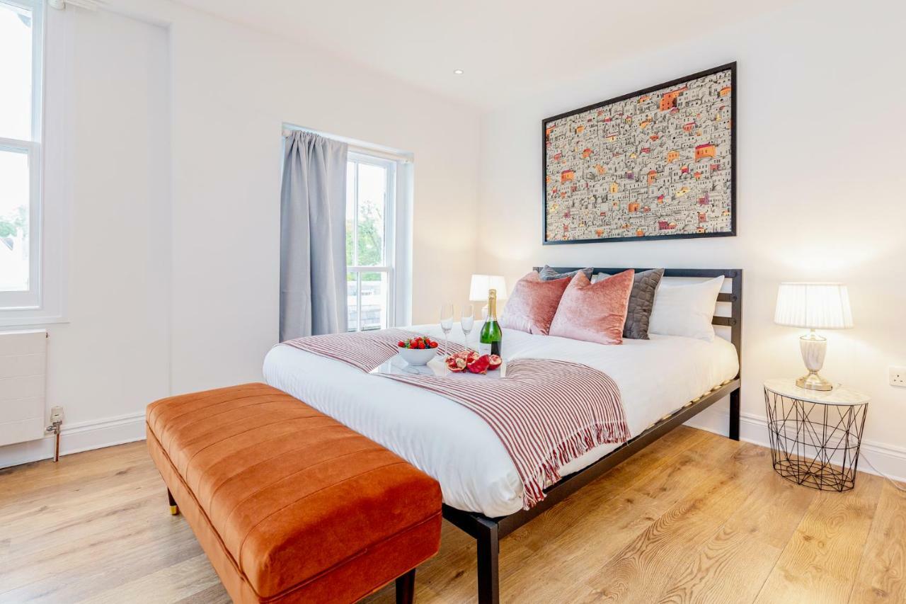 Bright & Spacious 4Beds Home - Kensington High Street-Olympia London Kültér fotó