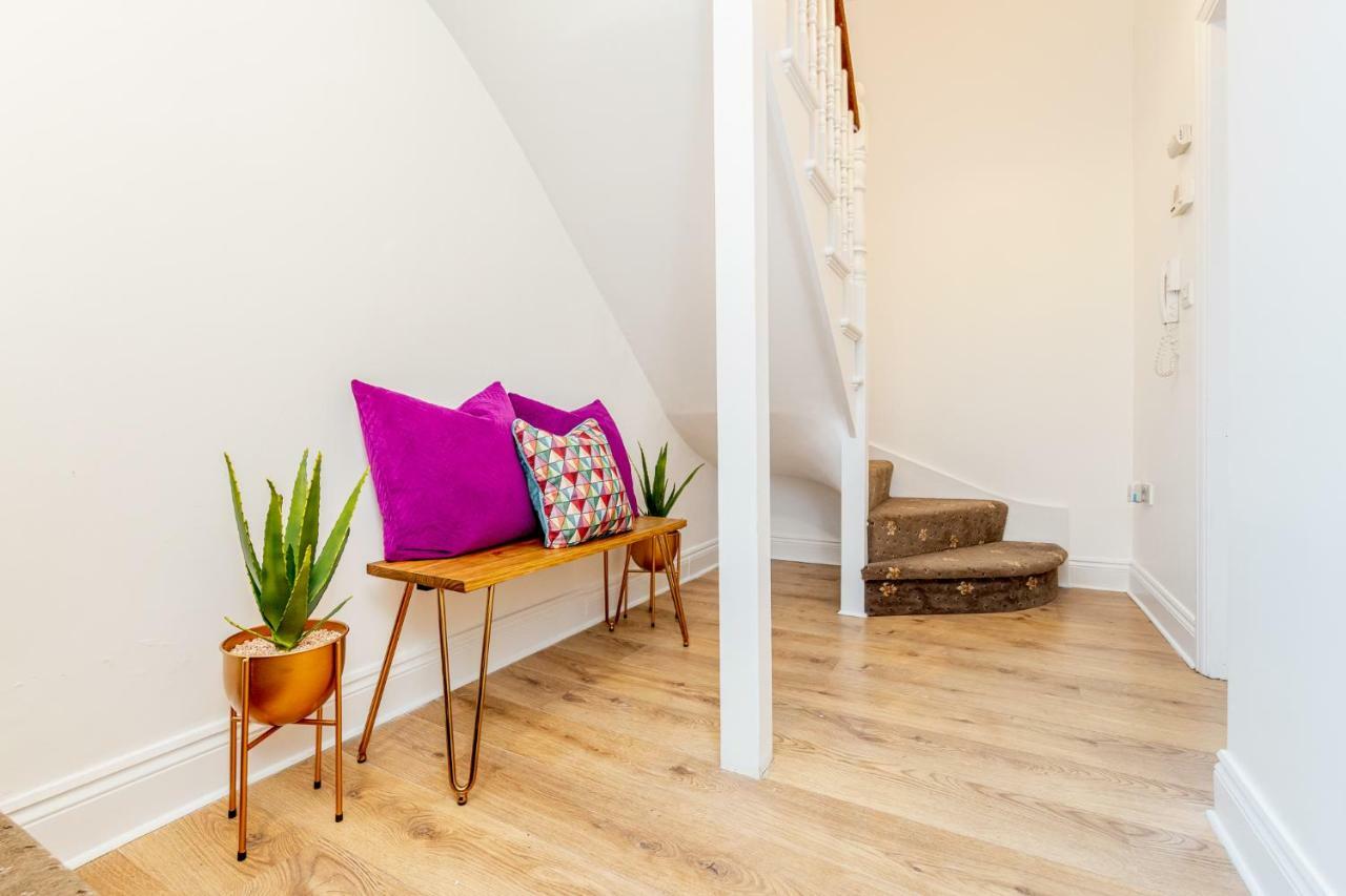 Bright & Spacious 4Beds Home - Kensington High Street-Olympia London Kültér fotó
