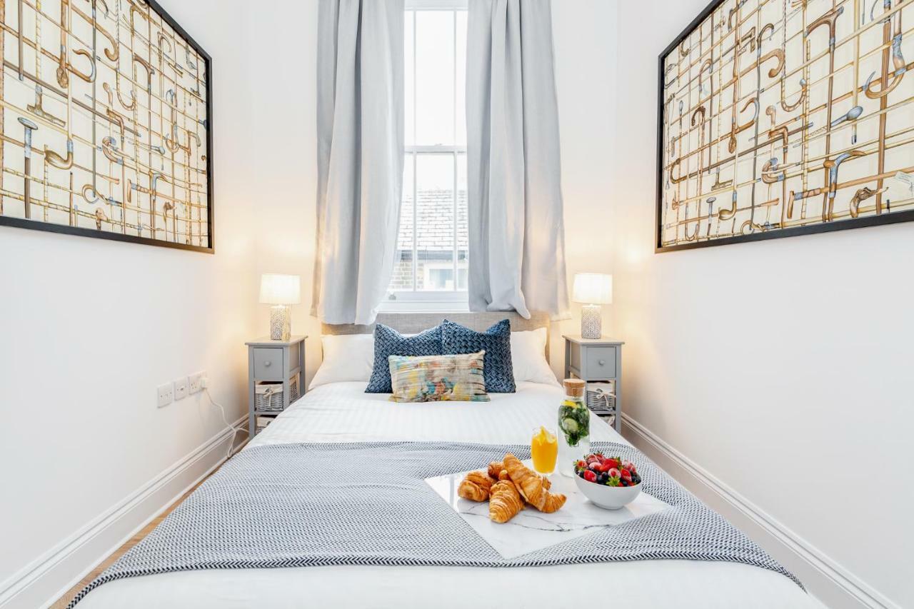 Bright & Spacious 4Beds Home - Kensington High Street-Olympia London Kültér fotó